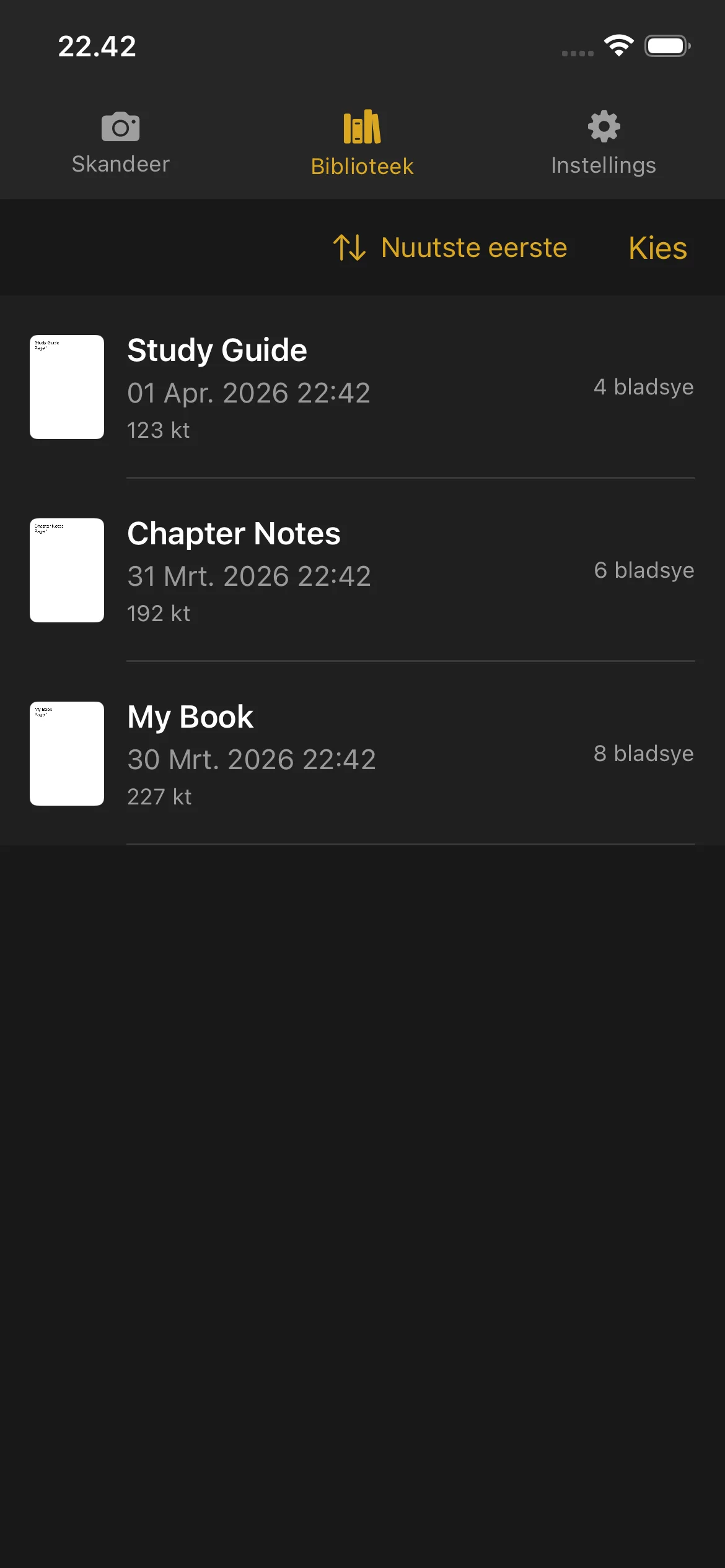 Knut app Library view showing list of scanned books with thumbnails, titles, page counts, and file sizes.
