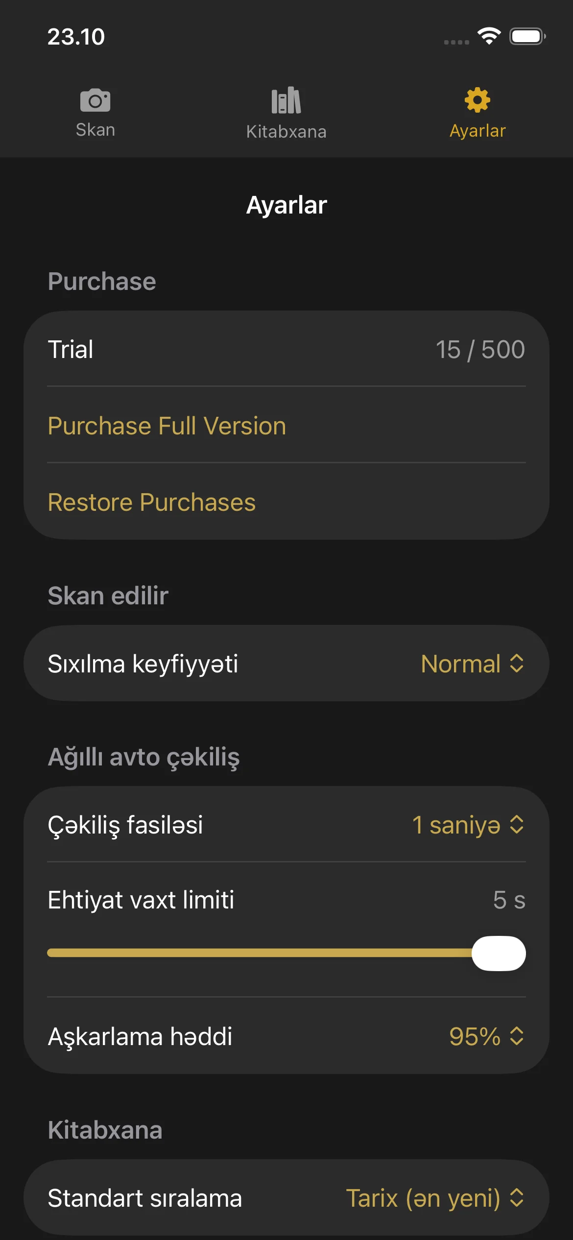 Knut app Settings view showing compression quality selector, auto-capture toggle, camera lens picker, and trial status.