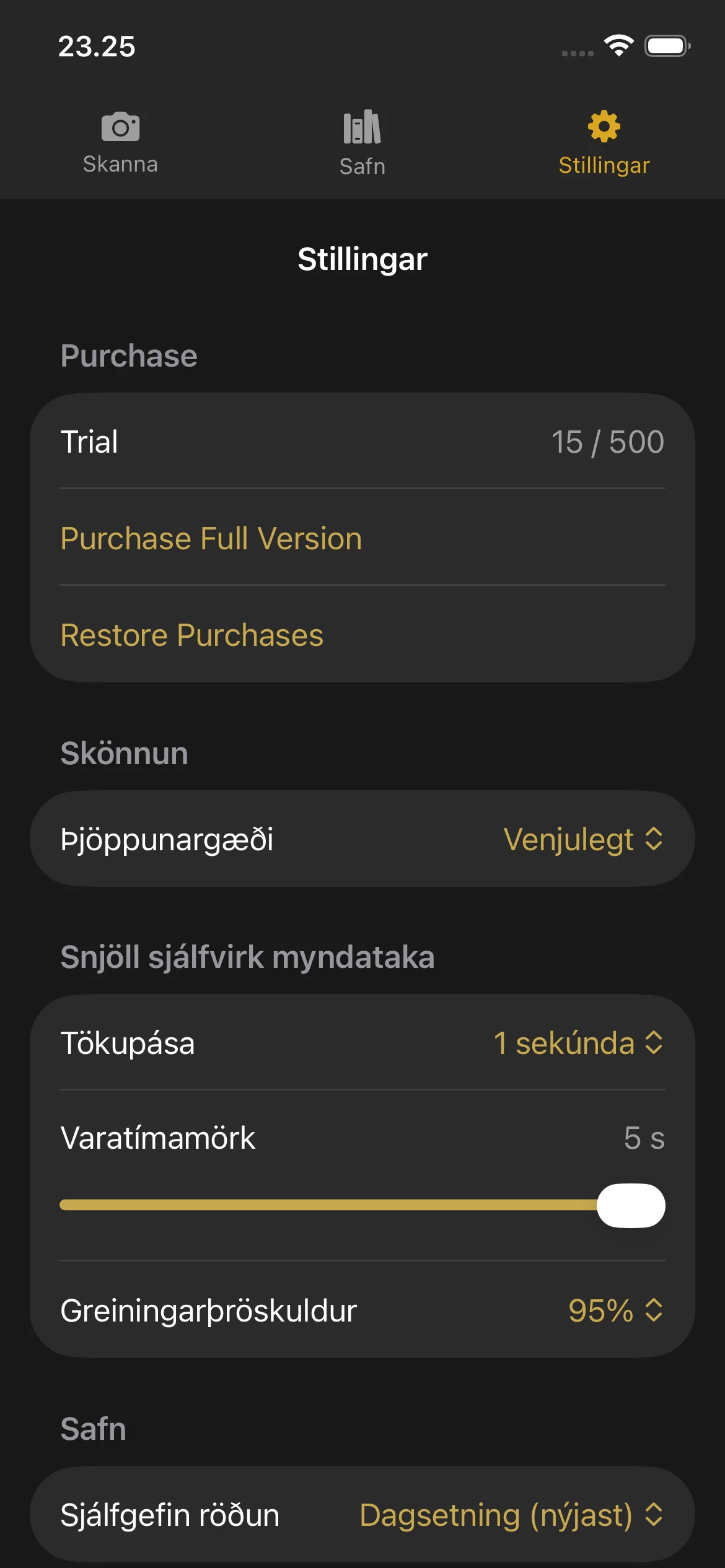 Knut app Settings view showing compression quality selector, auto-capture toggle, camera lens picker, and trial status.